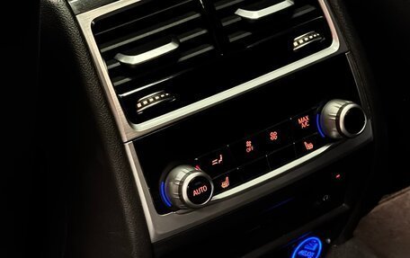 BMW 7 серия, 2018 год, 3 000 000 рублей, 16 фотография