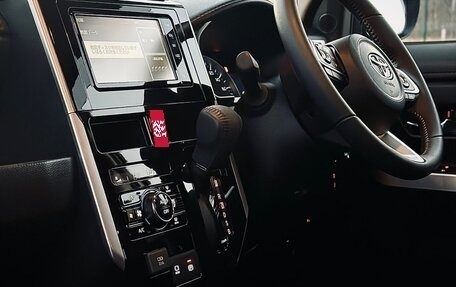 Toyota Roomy I, 2021 год, 1 160 000 рублей, 6 фотография