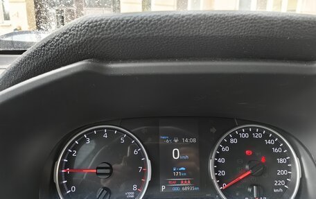 Toyota RAV4, 2019 год, 3 600 000 рублей, 7 фотография