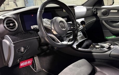 Mercedes-Benz E-Класс, 2020 год, 4 000 000 рублей, 6 фотография