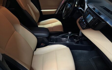 Toyota RAV4, 2015 год, 3 000 000 рублей, 20 фотография