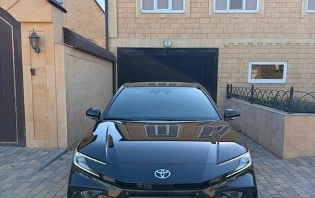 Toyota Camry, 2025 год, 3 800 000 рублей, 1 фотография