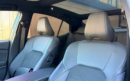 Toyota Camry, 2025 год, 3 800 000 рублей, 9 фотография