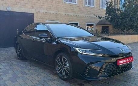 Toyota Camry, 2025 год, 3 800 000 рублей, 10 фотография