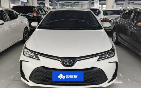 Toyota Corolla, 2022 год, 1 760 000 рублей, 2 фотография