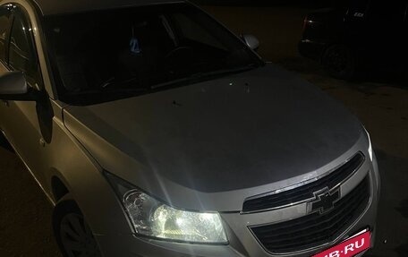 Chevrolet Cruze II, 2013 год, 665 000 рублей, 2 фотография