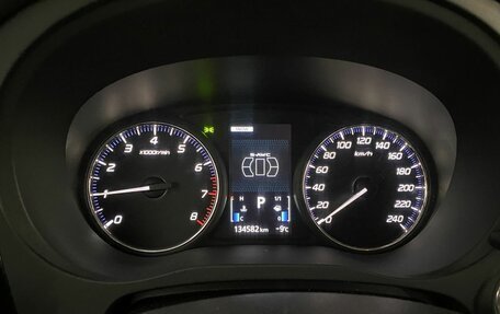 Mitsubishi Outlander III рестайлинг 3, 2017 год, 2 065 000 рублей, 12 фотография