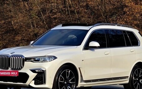 BMW X7, 2022 год, 8 999 123 рублей, 2 фотография