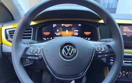 Volkswagen Polo, 2023 год, 1 600 000 рублей, 11 фотография