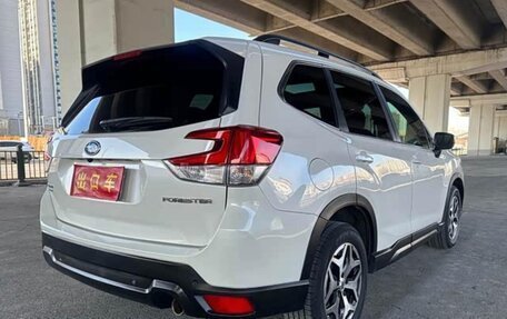 Subaru Forester, 2022 год, 2 240 000 рублей, 4 фотография