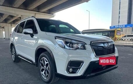 Subaru Forester, 2022 год, 2 240 000 рублей, 2 фотография