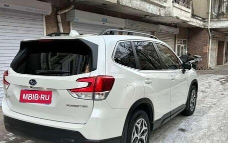 Subaru Forester, 2022 год, 2 190 000 рублей, 4 фотография