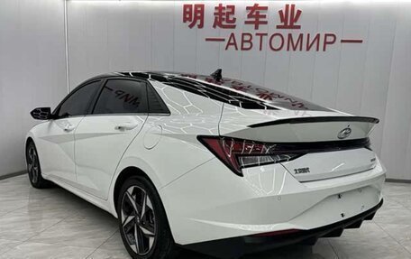 Hyundai Elantra, 2022 год, 1 125 000 рублей, 4 фотография