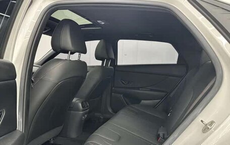 Hyundai Elantra, 2022 год, 1 125 000 рублей, 10 фотография