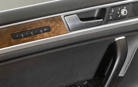 Volkswagen Touareg III, 2016 год, 3 170 000 рублей, 9 фотография