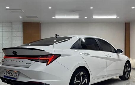 Hyundai Elantra, 2022 год, 1 160 000 рублей, 3 фотография