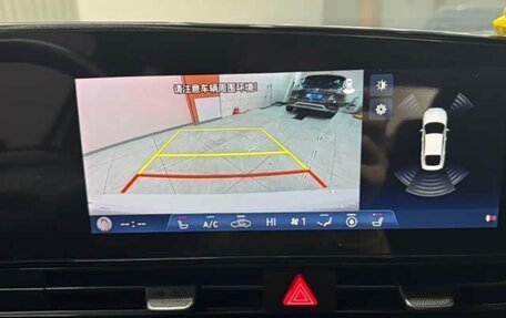 Hyundai Elantra, 2022 год, 1 160 000 рублей, 6 фотография