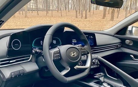 Hyundai Elantra, 2022 год, 1 122 000 рублей, 11 фотография