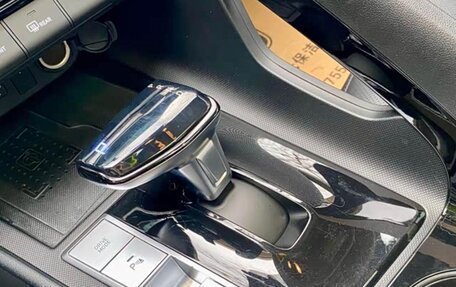 Hyundai Elantra, 2022 год, 1 122 000 рублей, 15 фотография