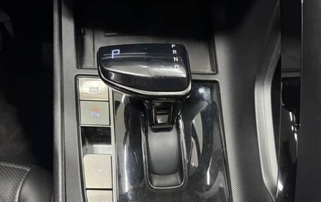 Hyundai Elantra, 2022 год, 1 160 000 рублей, 13 фотография