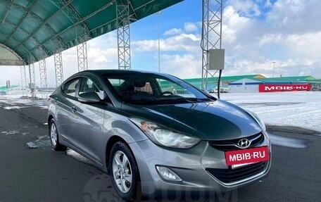 Hyundai Avante, 2011 год, 870 000 рублей, 2 фотография