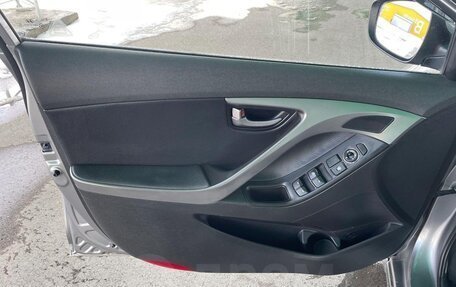 Hyundai Avante, 2011 год, 870 000 рублей, 13 фотография