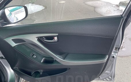 Hyundai Avante, 2011 год, 870 000 рублей, 11 фотография