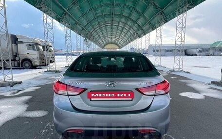 Hyundai Avante, 2011 год, 870 000 рублей, 4 фотография