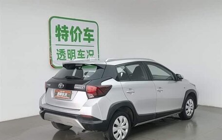 Toyota Yaris XP150 рестайлинг, 2021 год, 1 055 978 рублей, 3 фотография