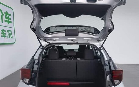 Toyota Yaris XP150 рестайлинг, 2021 год, 1 055 978 рублей, 19 фотография