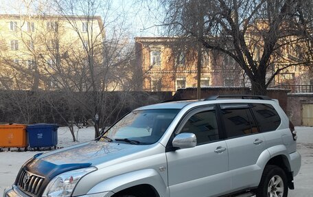 Toyota Land Cruiser Prado 120 рестайлинг, 2007 год, 2 300 000 рублей, 6 фотография