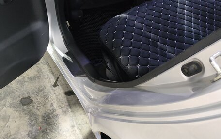 Toyota Vitz, 2002 год, 590 000 рублей, 19 фотография