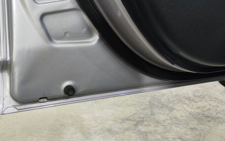 Toyota Vitz, 2002 год, 590 000 рублей, 24 фотография