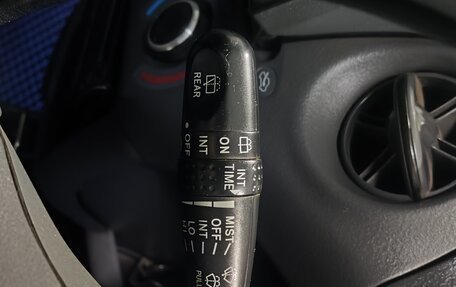 Toyota Vitz, 2002 год, 590 000 рублей, 39 фотография