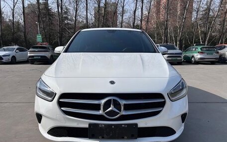 Mercedes-Benz B-Класс, 2022 год, 1 436 070 рублей, 1 фотография