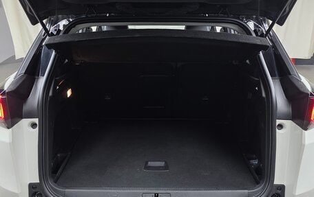 Peugeot 3008 II, 2022 год, 1 850 000 рублей, 10 фотография