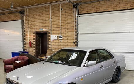 Nissan Laurel VIII, 2001 год, 530 000 рублей, 3 фотография