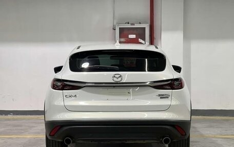 Mazda CX-4, 2021 год, 2 070 000 рублей, 6 фотография