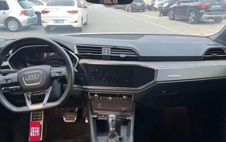 Audi Q3, 2022 год, 2 198 000 рублей, 5 фотография