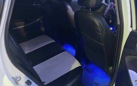 Hyundai Solaris II рестайлинг, 2012 год, 850 000 рублей, 13 фотография