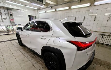 Lexus UX I, 2020 год, 3 450 000 рублей, 4 фотография