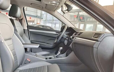 Skoda Superb III рестайлинг, 2023 год, 1 980 000 рублей, 8 фотография