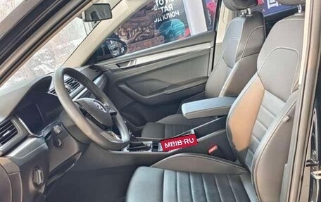 Skoda Superb III рестайлинг, 2023 год, 1 980 000 рублей, 6 фотография