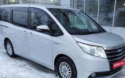 Toyota Noah III, 2016 год, 2 050 000 рублей, 1 фотография