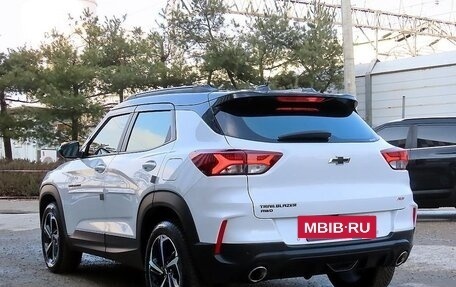 Chevrolet TrailBlazer, 2022 год, 2 400 000 рублей, 3 фотография