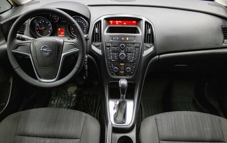 Opel Astra J, 2011 год, 739 000 рублей, 5 фотография