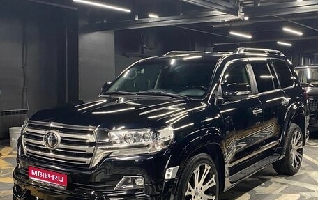 Toyota Land Cruiser 200, 2016 год, 5 990 000 рублей, 1 фотография