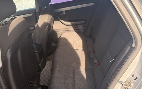 Audi A4, 2004 год, 700 000 рублей, 5 фотография