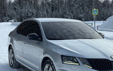 Skoda Octavia RS, 2017 год, 1 750 000 рублей, 12 фотография