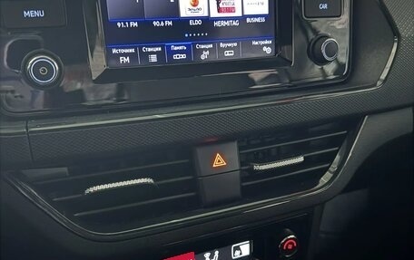 Volkswagen Polo VI (EU Market), 2021 год, 1 465 000 рублей, 3 фотография